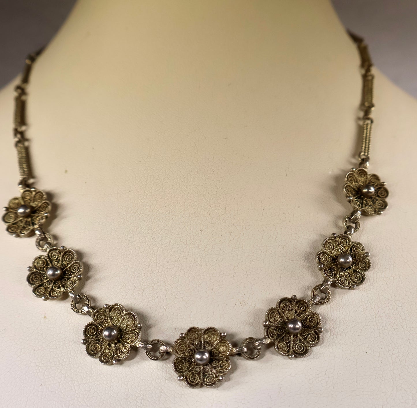 Blumen Collier